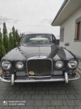 Image 3/15 of Jaguar 420 (1967)