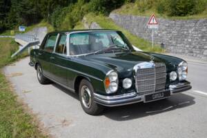 Image 14/39 of Mercedes-Benz 300 SEL 6.3 (1970)