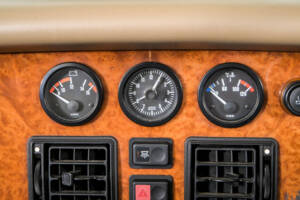 Bild 23/50 von MG RV8 (1993)