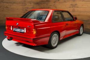 Image 6/19 of BMW M3 (1989)