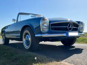 Bild 2/21 von Mercedes-Benz 230 SL (1966)