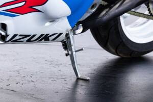 Bild 24/50 von Suzuki DUMMY (1988)