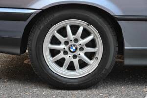 Imagen 30/47 de BMW 328i (1995)
