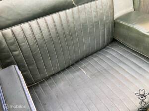 Bild 17/50 von Lincoln Continental Convertible (1966)