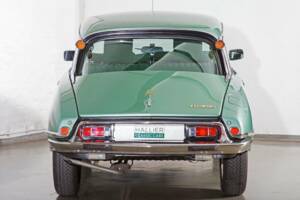 Bild 4/20 von Citroën DS 23 Pallas (1974)