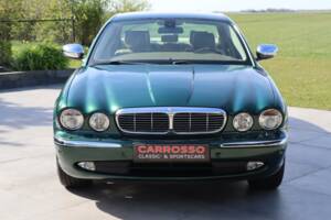Imagen 8/50 de Jaguar XJ 8 4.2 (2006)