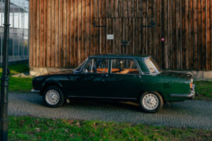 Image 8/78 of Alfa Romeo 1750 Berlina (1970)