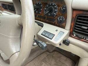 Image 29/31 of Jaguar XJ 6 4.0 Sovereign (1996)