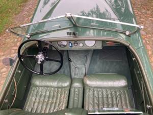 Immagine 26/30 di Jaguar XK 120 OTS (1950)