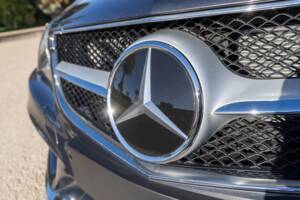 Bild 18/19 von Mercedes-Benz E 400 d 4MATIC (2014)