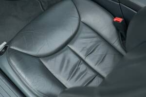 Image 40/50 of Mercedes-Benz SL 500 (2001)