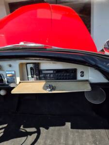 Afbeelding 43/53 van DKW Auto Union 1000 Special Roadster (1964)