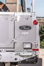 Bild 7/11 von Land Rover Defender 90 Td5 (2002)
