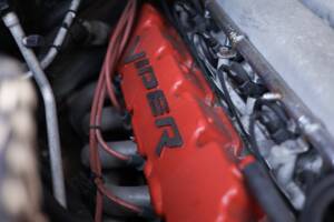 Image 72/82 of Dodge Ram SRT 10 (2005)