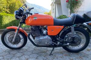 Immagine 2/12 di Laverda 750 SF (1973)