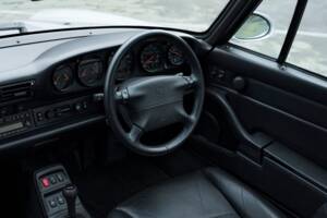 Bild 39/46 von Porsche 911 Targa (1996)