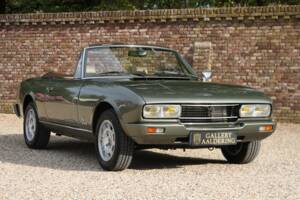Image 45/50 of Peugeot 504 Convertible (1981)