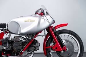 Image 25/50 of Moto Guzzi DUMMY (1948)