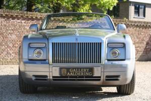 Image 23/50 of Rolls-Royce Phantom DHC (2009)