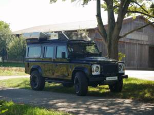 Image 9/50 of Land Rover Defender 110 (1900)