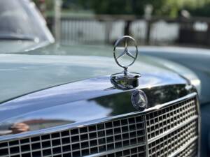 Bild 54/54 von Mercedes-Benz 280 SE (1970)