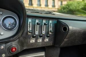 Afbeelding 29/53 van Ferrari 365 GTB/4 Spyder (1971)