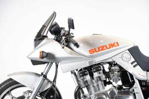 Immagine 20/50 di Suzuki GSX 750S Katana (1982)