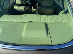 Bild 66/200 von Mercedes-Benz 380 SLC (1980)