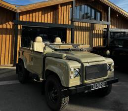 Immagine 1/8 di Land Rover Defender 90 (2009)