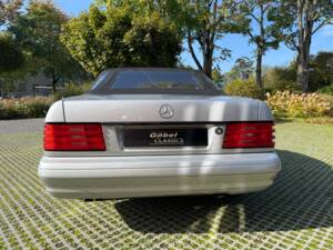 Image 5/29 de Mercedes-Benz SL 280 (1996)