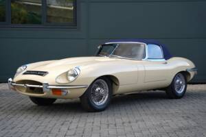 Imagen 31/50 de Jaguar E-Type (1969)