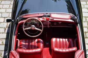 Image 12/16 de Mercedes-Benz 190 SL (1963)