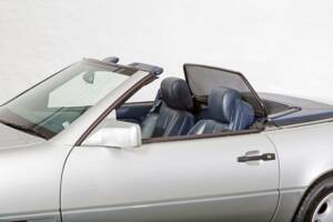 Bild 4/20 von Mercedes-Benz SL 280 (1994)