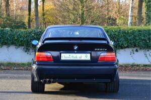 Image 3/50 of BMW 323i (1998)