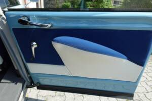 Image 25/47 of Citroën DS 23 Break (1972)