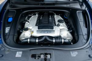 Image 25/25 of Porsche Cayenne Turbo (2008)