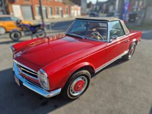 Image 3/8 of Mercedes-Benz 280 SL (1970)