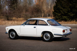 Immagine 12/42 di Alfa Romeo Giulia 1600 Sprint GT Veloce (1967)