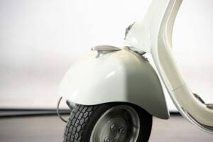 Afbeelding 22/50 van Piaggio Vespa 150 "Struzzo" VL (1956)