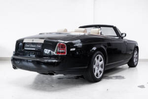 Image 4/36 of Rolls-Royce Phantom DHC (2008)