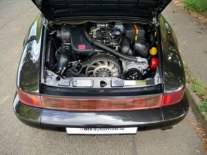 Bild 26/32 von Porsche 911 Carrera 4 (1992)