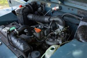 Bild 37/50 von Land Rover 88 (1980)