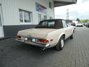 Imagen 4/25 de Mercedes-Benz 280 SL (1969)