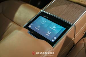 Image 22/25 of Land Rover Range Rover D350 (2022)