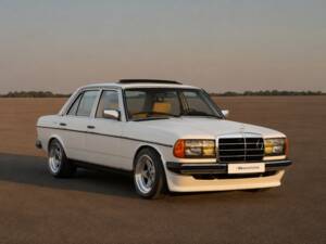 Bild 1/50 von Mercedes-Benz 230 E (1900)
