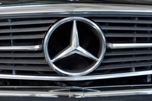 Image 27/50 de Mercedes-Benz 560 SL (1989)