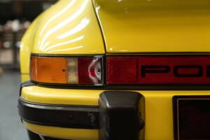 Image 11/50 of Porsche 911 Carrera 2.7 (1975)