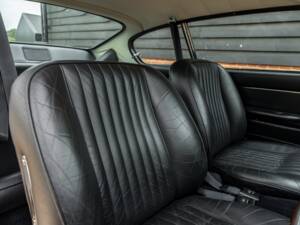 Bild 35/62 von Aston Martin DB 6 Mk II (1970)