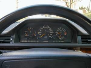 Bild 19/30 von Mercedes-Benz 300 CE-24 (1992)