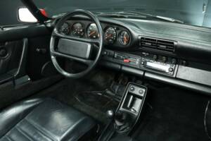 Image 21/30 of Porsche 911 Carrera 3.2 "25 years 911" (1989)